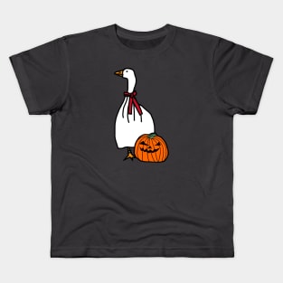 Gaming Goose with Stolen Halloween Horror Pumpkin Ghost Costume Kids T-Shirt